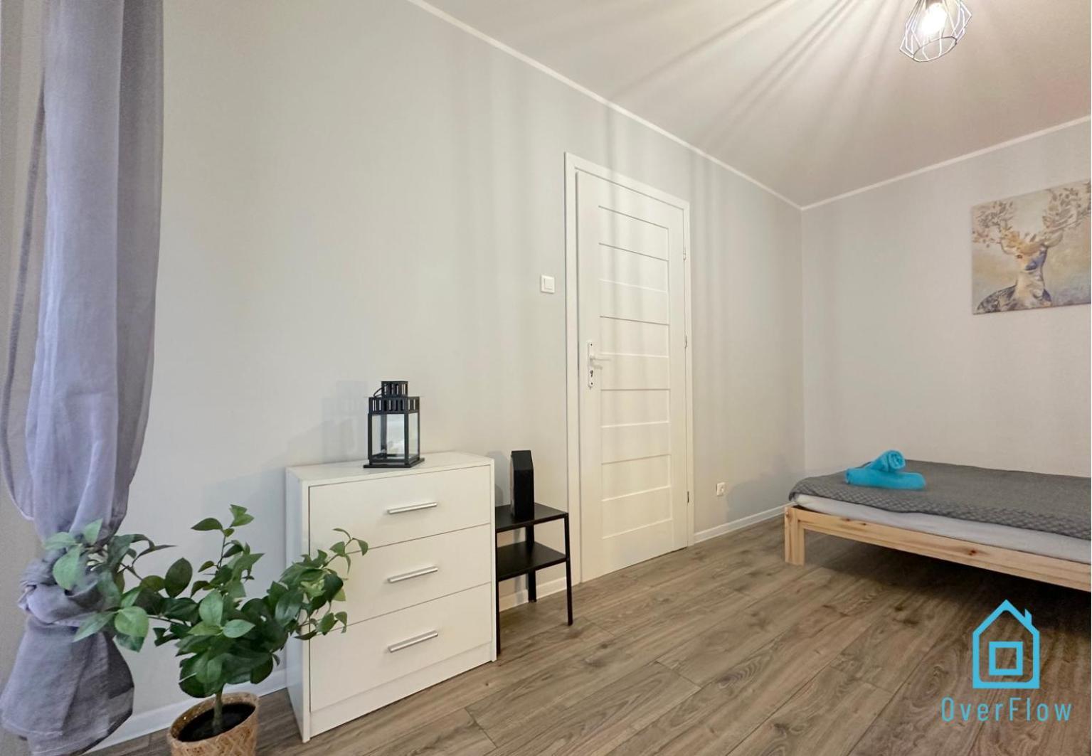 Spacious Room Гданьск Экстерьер фото
